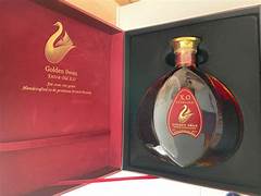 GOLDEN SWAN XO  (700ml)